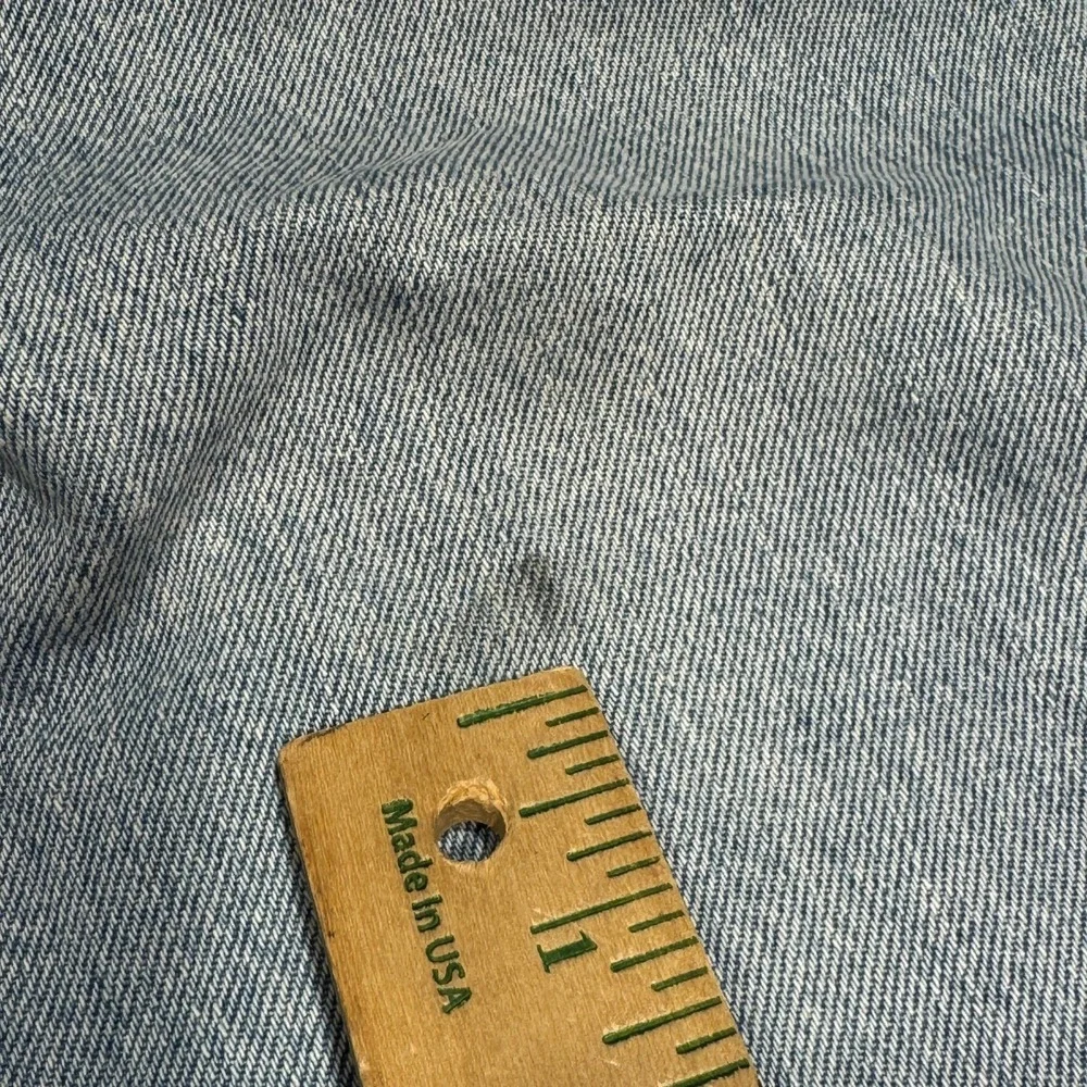 VTG Levis 560 Jeans Mens 34x30 Blue Relaxed Tapered Light Wash Made In USA Bat‎